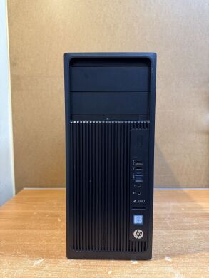 Компьютер Б-класс HP Z240 Workstation Tower / Intel Core i7-6700 (4 (8) ядра по 3.4 - 4.0 GHz) / 8 GB DDR4 / no HDD / Intel HD Graphics 530 / 400W / DVD-ROM / DisplayPort