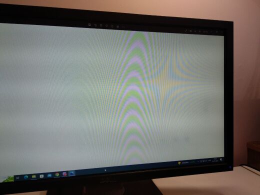 Монитор Б-класс Dell Professional P2311H / 23" (1920x1080) TN / DVI, VGA, USB / VESA 100x100 Монитор Б-класс Dell Professional P2311H / 23" (1920x1080) TN / DVI, VGA, USB / VESA 100x100