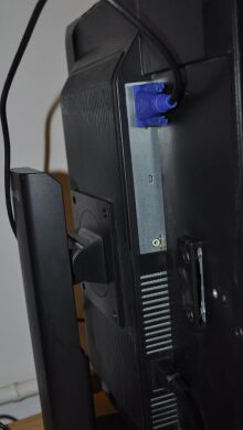 Монітор Б-клас Iiyama ProLite E2202WSV-1 / 22" (1680x1050) TN / VGA, Audio / Вбудовані колонки 2x 2W / VESA 100x100 Монітор Б-клас Iiyama ProLite E2202WSV-1 / 22" (1680x1050) TN / VGA, Audio / Вбудовані колонки 2x 2W / VESA 100x100