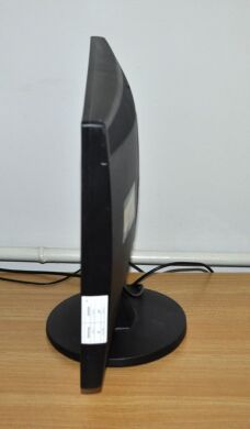 Монитор Б-класс Samsung SyncMaster 2243SN (DF5) / 22" (1920x1080) TN / VGA + Кабели в комплекте