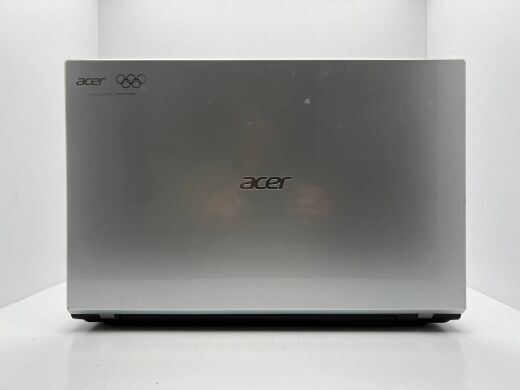 Ноутбук Б-клас Acer Aspire V1-571 / 15.6" (1366x768) TN / Intel Core i5-3210M (2 (4) ядра по 2.5 - 3.1 GHz) / 6 GB DDR3 / 320 GB HDD / Intel HD Graphics 4000 / WebCam Ноутбук Б-клас Acer Aspire V1-571 / 15.6" (1366x768) TN / Intel Core i5-3210M (2 (4) ядра по 2.5 - 3.1 GHz) / 6 GB DDR3 / 320 GB HDD / Intel HD Graphics 4000 / WebCam