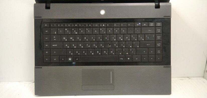 Ноутбук Б-клас HP Compaq 625 / 15.6" (1366x768) TN / AMD Athlon II P320 (2 ядра по 2.1 GHz) / 4 GB DDR3 / 320 GB HDD / AMD Radeon HD 4200 Graphics / WebCam