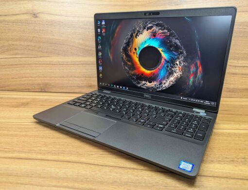 Ноутбук Dell Precision 3540 / 15.6" (1920x1080) IPS / Intel Core i5-8265U (4 (8) ядра по 1.6 - 3.9 GHz) / 16 GB DDR4 / 512 GB SSD / AMD Radeon Pro WX 2100, 2 GB GDDR5, 64-bit / WebCam / HDMI / Windows 10