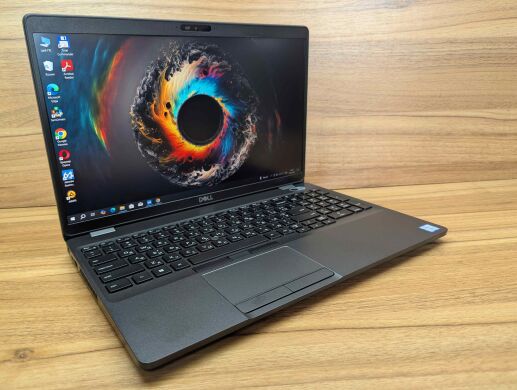 Ноутбук Dell Precision 3540 / 15.6" (1920x1080) IPS / Intel Core i5-8265U (4 (8) ядра по 1.6 - 3.9 GHz) / 16 GB DDR4 / 512 GB SSD / AMD Radeon Pro WX 2100, 2 GB GDDR5, 64-bit / WebCam / HDMI / Windows 10