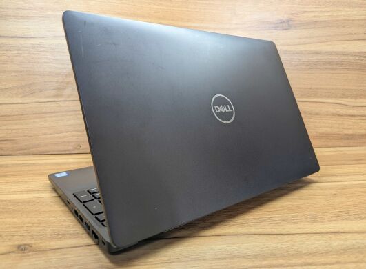 Ноутбук Dell Precision 3540 / 15.6" (1920x1080) IPS / Intel Core i5-8265U (4 (8) ядра по 1.6 - 3.9 GHz) / 16 GB DDR4 / 512 GB SSD / AMD Radeon Pro WX 2100, 2 GB GDDR5, 64-bit / WebCam / HDMI / Windows 10