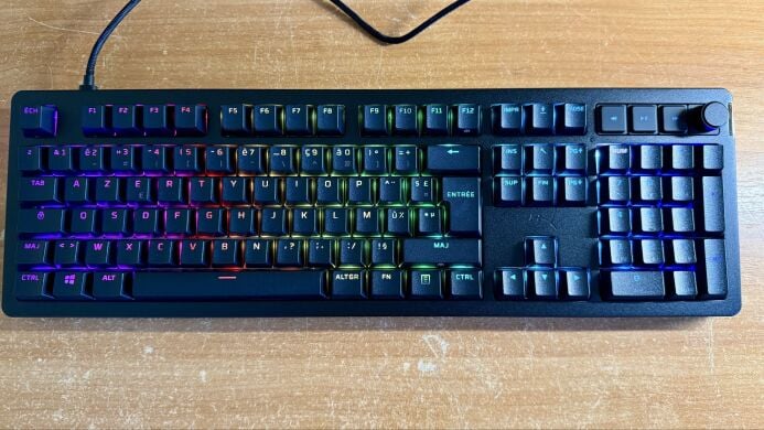 Нова механічна ігрова дротова клавіатура HyperX Alloy Rise AR001 / повнорозмірна / чорна