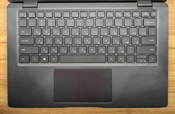 Ультрабук Dell Latitude 7420 / 14" (1920x1080) IPS / Intel Core i7-1185G7 (4 (8) ядра по 3.0 - 4.8 GHz) / 16 GB DDR4 / 512 GB SSD / Intel Iris Xe Graphics / HDMI / USB Type-C / Windows 11