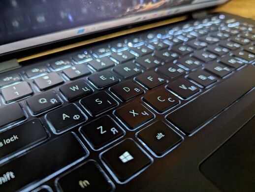 Ультрабук Dell Latitude 7420 / 14" (1920x1080) IPS / Intel Core i7-1185G7 (4 (8) ядра по 3.0 - 4.8 GHz) / 16 GB DDR4 / 512 GB SSD / Intel Iris Xe Graphics / HDMI / USB Type-C / Windows 11