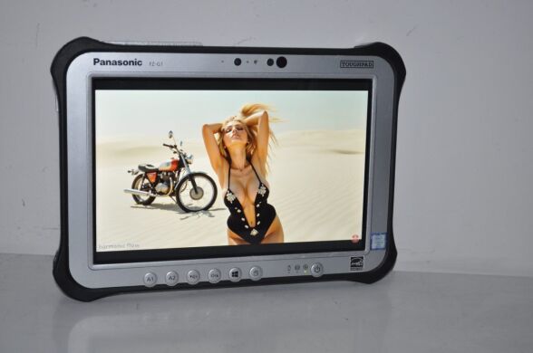 Захищений планшет Б-клас Panasonic Toughpad FZ-G1 MK5 / 10.1" (1920x1200) IPS Touch / Intel Core i5-7300U (2 (4) ядра по 2.6 - 3.5 GHz) / 8 GB DDR3 / 256 GB SSD / Intel HD Graphics 620 / WebCam / Стілус / Блок живлення