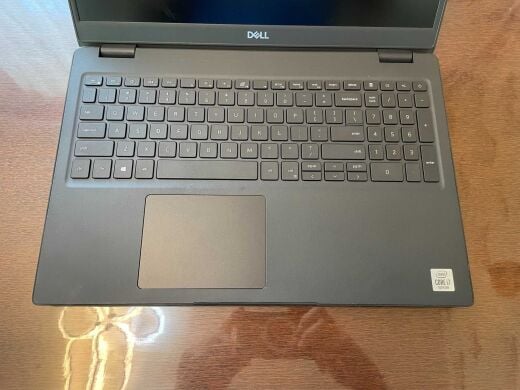 Ноутбук Dell Latitude 3510 / 15.6" (1920x1080) IPS / Intel Core i5-10210U (4 (8) ядра по 1.6 - 4.2 GHz) / 16 GB DDR4 / 256 GB SSD / Intel UHD Graphics / WebCam Ноутбук Dell Latitude 3510 / 15.6" (1920x1080) IPS / Intel Core i5-10210U (4 (8) ядра по 1.6 - 4.2 GHz) / 16 GB DDR4 / 256 GB SSD / Intel UHD Graphics / WebCam