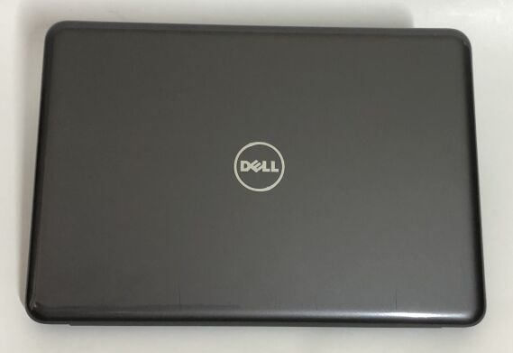 Ультрабук Dell Latitude 3380 / 13.3" (1366x768) TN / Intel Core i5-7200U (2 (4) ядра по 2.5 - 3.1 GHz) / 8 GB DDR4 / 128 GB SSD / Intel HD Graphics 620 / WebCam / Win 10 Pro