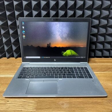 Ноутбук Б-класс HP EliteBook 755 G5 / 15.6" (1920x1080) IPS / AMD Ryzen 3 Pro 2300U (4 ядра по 2.0 - 3.4 GHz) / 8 GB DDR4 / 256 GB SSD / AMD Radeon Vega 6 Graphics / WebCam