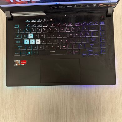 Игровой ноутбук Б-класс Asus ROG Strix G15 Advantage Edition G513QY / 15.6" (2560x1440) IPS / AMD Ryzen 9 5980HX (8 (16) ядер по 3.3 - 4.8 GHz) / 16 GB DDR4 / 512 GB SSD NVMe / AMD Radeon RX 6800M, 12 GB GDDR6, 192-bit Игровой ноутбук Б-класс Asus ROG Strix G15 Advantage Edition G513QY / 15.6" (2560x1440) IPS / AMD Ryzen 9 5980HX (8 (16) ядер по 3.3 - 4.8 GHz) / 16 GB DDR4 / 512 GB SSD NVMe / AMD Radeon RX 6800M, 12 GB GDDR6, 192-bit