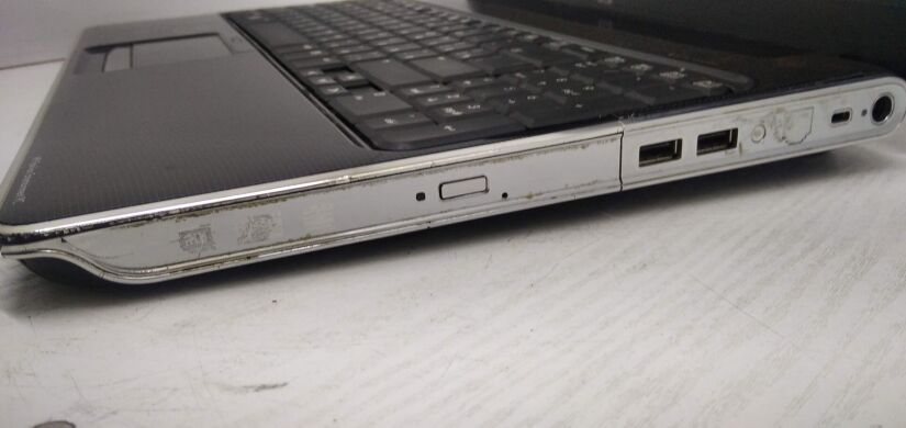 Ноутбук HP dv6-2105er / 15.6" (1366x768) TN / Intel Core 2 Duo T6600 (2 ядра по 2.2 GHz) / 4 GB DDR3 / 200 GB HDD / AMD Radeon HD 4650, 1 GB DDR3, 128-bit / WebCam / АКБ не тримає