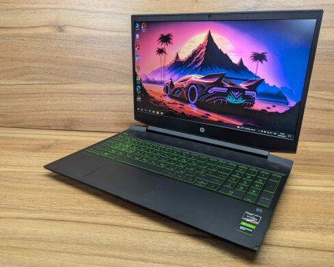 Игровой ноутбук Б-класс HP Pavilion Gaming 15-ec2121nr / 15.6" (1920x1080) IPS / AMD Ryzen 5 5600H (6 (12) ядер по 3.3 - 4.2 GHz) / 16 GB DDR4 / 512 GB SSD / nVidia GeForce GTX 1650, 4 GB GDDR5, 128-bit / WebCam / Windows 10