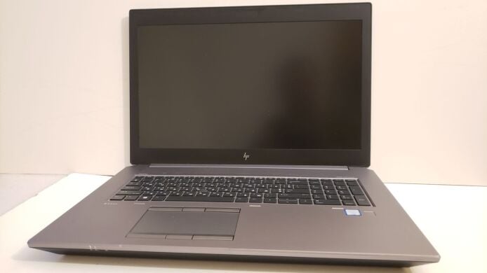 Мобильная рабочая станция Б-класс HP ZBook 17 G5 / 17.3" (1920x1080) IPS / Intel Core i7-8850H (6 (12) ядер по 2.6 - 4.3 GHz) / 16 GB DDR4 / 128 GB SSD + 512 GB SSD / nVidia Quadro P2000, 4 GB GDDR5, 128-bit