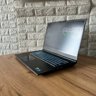 Ігровий ноутбук Gateway Creator GGNC71719-BK / 17.3" (1920x1080) IPS / Intel Core i7-11800H (8 (16) ядер по 1.9 - 4.6 GHz) / 16 GB DDR4 / 1000 GB SSD / nVidia GeForce RTX 3050 Ti, 4 GB GDDR6, 128-bit / WebCam Ігровий ноутбук Gateway Creator GGNC71719-BK / 17.3" (1920x1080) IPS / Intel Core i7-11800H (8 (16) ядер по 1.9 - 4.6 GHz) / 16 GB DDR4 / 1000 GB SSD / nVidia GeForce RTX 3050 Ti, 4 GB GDDR6, 128-bit / WebCam