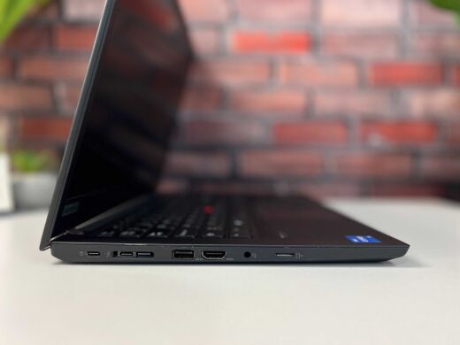 Ультрабук Lenovo ThinkPad T14 Gen 2 / 14" (1920x1080) IPS / Intel Core i5-1135G7 (4 (8) ядра по 4.2 GHz) / 16 GB DDR4 / 256 GB SSD M.2 / Intel Iris Xe Graphics / WebCam