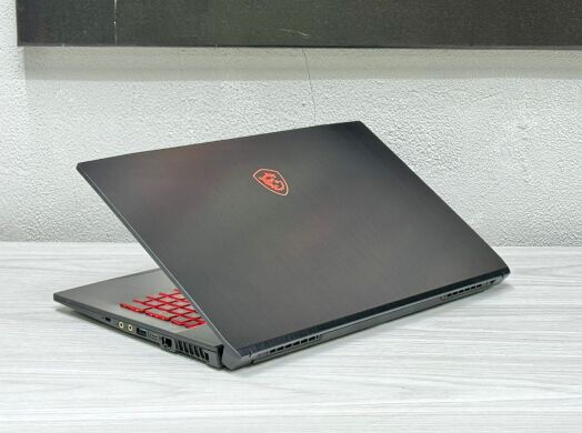 Игровой ноутбук MSI GF75 Thin / 17.3" (1920x1080) IPS / Intel Core i5-10300H (4 (8) ядра по 2.5 - 4.5 GHz) / 16 GB DDR4 / 512 GB SSD M.2 / nVidia GeForce GTX 1650, 4 GB GDDR6, 128-bit / WebCam Игровой ноутбук MSI GF75 Thin / 17.3" (1920x1080) IPS / Intel Core i5-10300H (4 (8) ядра по 2.5 - 4.5 GHz) / 16 GB DDR4 / 512 GB SSD M.2 / nVidia GeForce GTX 1650, 4 GB GDDR6, 128-bit / WebCam