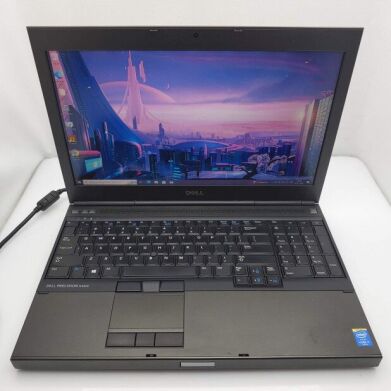 Мобільна робоча станція Dell Precision M4800 / 15.6" (1920x1080) TN / Intel Core i7-4810MQ (4 (8) ядра по 2.8 - 3.8 GHz) / 8 GB DDR3 / 240 GB SSD / AMD Radeon R9 M200X, 2 GB GDDR5, 128-bit / WebCam / Win 10 Pro