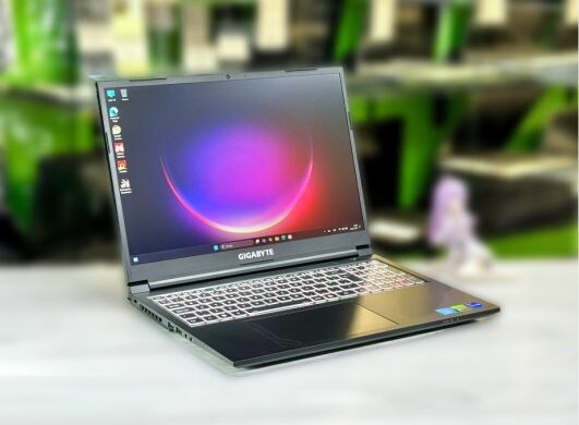 Ігровий ноутбук Gigabyte G6 KF / 16" (1920x1200) IPS / Intel Core i7-13620H (10 (16) ядер по 3.6 - 4.9 GHz) / 16 GB DDR5 / 1000 GB SSD M.2 / nVidia GeForce RTX 4060, 8 GB GDDR6, 128-bit / WebCam / Win 11 Home