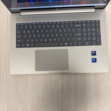 Ультрабук Б-класс HP Envy 17-da0047nr / 17.3" (1920x1080) IPS Touch / Intel Core Ultra 7 155H (16 (22) ядер по 3.8 - 4.8 GHz) / 16 GB DDR5 / 512 GB SSD NVMe / Intel Arc Graphics / WebCam Ультрабук Б-класс HP Envy 17-da0047nr / 17.3" (1920x1080) IPS Touch / Intel Core Ultra 7 155H (16 (22) ядер по 3.8 - 4.8 GHz) / 16 GB DDR5 / 512 GB SSD NVMe / Intel Arc Graphics / WebCam