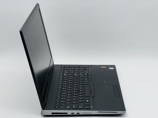 Мобильная рабочая станция Dell Precision 7530 / 15.6" (1920x1080) IPS / Intel Core i7-8850H (6 (12) ядер по 2.6 - 4.3 GHz) / 32 GB DDR4 / 480 GB SSD / nVidia Quadro P2000, 4 GB GDDR5, 128-bit / WebCam