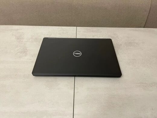 Ультрабук Dell Latitude E5590 / 15.6" (1920x1080) IPS / Intel Core i5-7300U (2 (4) ядра по 2.6 - 3.5 GHz) / 16 GB DDR4 / 500 GB SSD M.2 / Intel HD Graphics 620 / WebCam