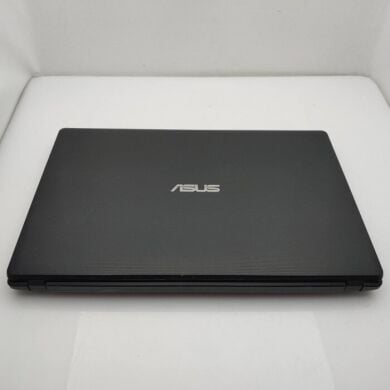 Ноутбук Asus X551M / 15.6" (1366x768) TN / Intel Celeron N2840 (2 ядра по 2.1 - 2.6 GHz) / 4 GB DDR3 / 120 GB SSD / Intel HD Graphics / WebCam / DVD-ROM / Win 10 Home