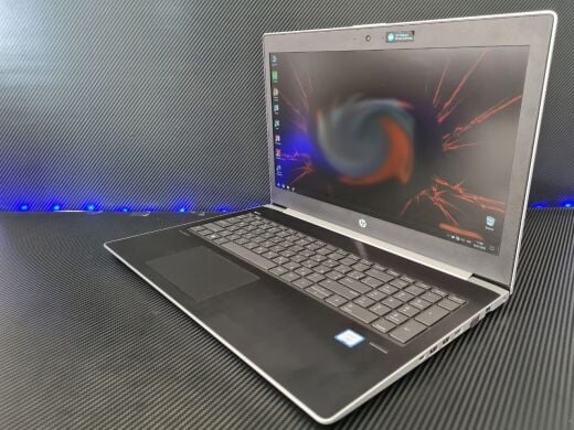 Ноутбук HP ProBook 450 G5 / 15.6" (1920x1080) IPS / Intel Core i5-8250U (4 (8) ядра по 1.6 - 3.4 GHz) / 8 GB DDR4 / 256 GB SSD / nVidia GeForce 930MX, 2 GB GDDR3, 64-bit / WebCam / HDMI