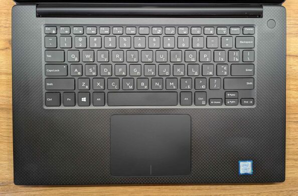 Ігровий ноутбук Dell XPS 15 7590 / 15.6" (3840x2160) IPS / Intel Core i7-9750H (6 (12) ядер по 2.6 - 4.5 GHz) / 16 GB DDR4 / 512 GB SSD / nVidia GeForce GTX 1650, 4 GB GDDR6, 128-bit / WebCam / USB Type-C / Windows 10 Ігровий ноутбук Dell XPS 15 7590 / 15.6" (3840x2160) IPS / Intel Core i7-9750H (6 (12) ядер по 2.6 - 4.5 GHz) / 16 GB DDR4 / 512 GB SSD / nVidia GeForce GTX 1650, 4 GB GDDR6, 128-bit / WebCam / USB Type-C / Windows 10