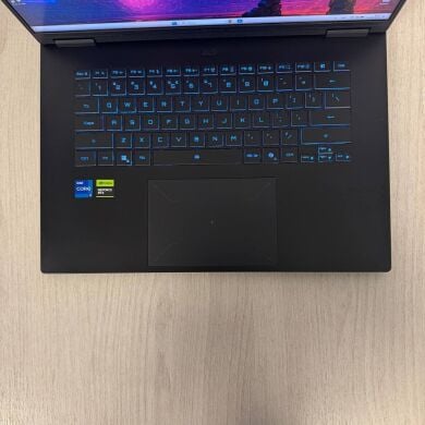 Игровой ноутбук Gigabyte A16 CVH / 16" (1920x1200) IPS / Intel Core i7-13620H (10 (16) ядер по 2.4 - 4.9 GHz) / 16 GB DDR5 / 1000 GB SSD NVMe / nVidia GeForce RTX 5060, 8 GB GDDR7, 128-bit / WebCam