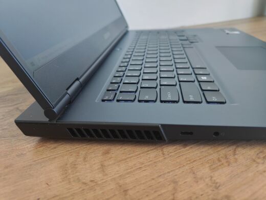 Игровой ноутбук Lenovo Legion 5-17ACH6 / 17.3" (1920x1080) IPS / AMD Ryzen 5 5600H (6 (12) ядер по 3.3 - 4.2 GHz) / 16 GB DDR4 / 512 GB SSD / nVidia Geforce GTX 1650, 4 GB GDDR5, 128-bit / WebCam / Windows 11 Home