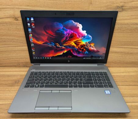 Мобильная рабочая станция HP zBook 15 G5 / 15.6" (1920x1080) IPS / Intel Core i7-8850H (6 (12) ядра по 2.6 - 4.3 GHz) / 24 GB DDR4 / 256 GB SSD + 500 GB HDD / nVidia Quadro P2000, 4 GB GDDR5, 128-bit / WebCam / TouchID / Windows 10