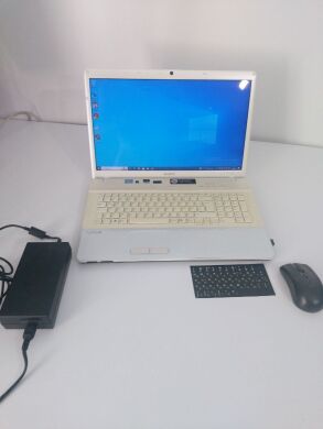 Ноутбук Б-класс Sony Vaio VPC-EJ3D1E / 17.3" (1600x900) TN / Intel Core i5-2450M (2 (4) ядра по 2.5 - 3.1 GHz) / 8 GB DDR3 / 250 GB SSD / nVidia GeForce 410M, 1 GB GDDR3, 64-bit / WebCam / VGA / АКБ NEW + Беспроводная мышка