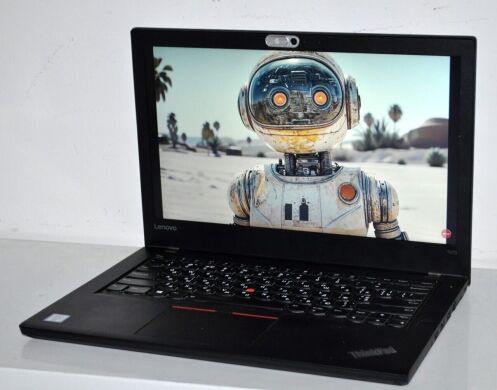Ультрабук Lenovo ThinkPad T470 / 14" (1366x768) TN / Intel Core i5-6300U (2 (4) ядра 2.4 - 3.0 GHz) / 32 GB DDR4 / 500 GB SSD / Intel HD Graphics 520 / WebCam / Windows 11 Pro