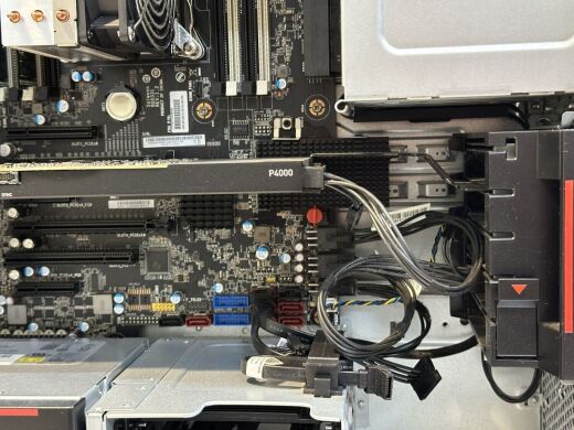 Робоча станція Lenovo ThinkStation P520 Tower / Intel Xeon W-2123 (4 (8) ядра по 3.6 - 3.9 GHz) / 64 GB DDR4 / 500 GB SSD / nVidia Quadro P4000, 8 GB GDDR5, 256-bit / 690W / DisplayPort