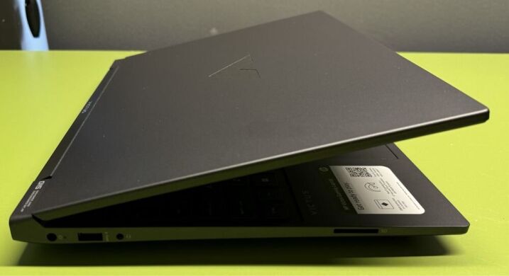 Игровой ноутбук HP Victus 15 / 15.6" (1920x1080) IPS / Intel Core i5-12450H (8 (12) ядер по 3.3 - 4.4 GHz) / 16 GB DDR4 / 512 GB SSD / nVidia GeForce GTX 1650, 4 GB GDDR5, 128-bit / WebCam / HDMI