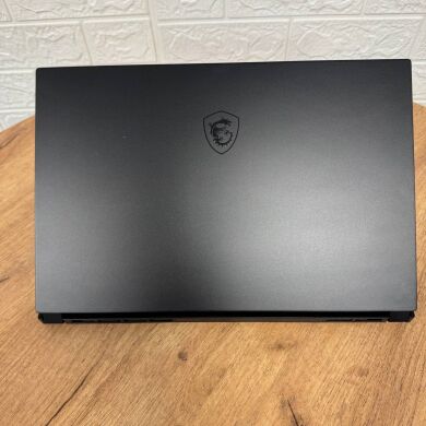 Игровой ноутбук MSI GS66 Stealth 10SF / 15.6" (1920x1080) IPS / Intel Core i7-10750H (6 (12) ядер по 2.6 - 5.0 GHz) / 16 GB DDR4 / 512 GB SSD / nVidia GeForce RTX 2070, 8 GB GDDR6, 256-bit / WebCam Игровой ноутбук MSI GS66 Stealth 10SF / 15.6" (1920x1080) IPS / Intel Core i7-10750H (6 (12) ядер по 2.6 - 5.0 GHz) / 16 GB DDR4 / 512 GB SSD / nVidia GeForce RTX 2070, 8 GB GDDR6, 256-bit / WebCam