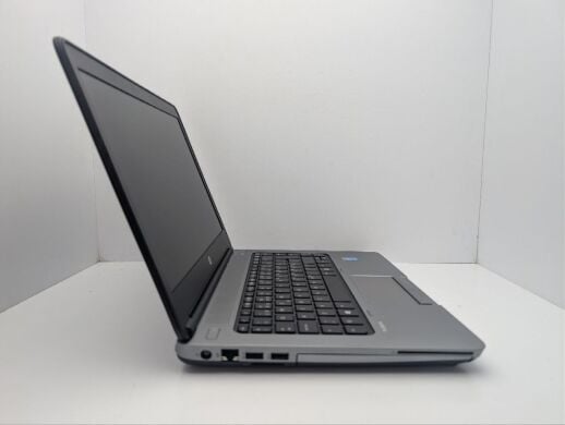 Ноутбук Б-класс HP ProBook 640 G1 / 14" (1366x768) TN / Intel Core i3-4000M (2 (4) ядра по 2.4 GHz) / 8 GB DDR3 / 500 GB HDD / Intel HD Graphic 4600 / WebCam
