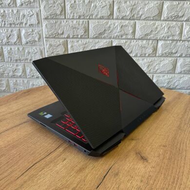Игровой ноутбук HP Omen 15-CE018DX / 15.6" (1920x1080) IPS / Intel Core i7-7700HQ (4 (8) ядра по 2.8 - 3.8 GHz) / 8 GB DDR4 / 128 GB SSD M.2 + 1000 GB HDD / nVidia GeForce GTX 1050, 4 GB GDDR5, 128-bit / WebCam