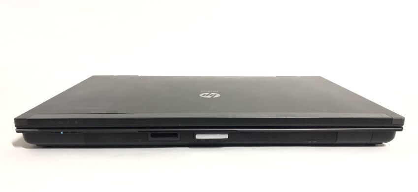 Мобільна робоча станція Б-клас HP EliteBook 8540w / 15.6" (1600x900) TN / Intel Core i7-720M (4 (8) ядра по 1.6 - 2.8 GHz) / 8 GB DDR3 / 500 GB HDD / nVidia Quadro FX 880M, 1 GB DDR3, 128-bit / WebCam / DVD-ROM