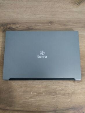 Ультрабук Terra Mobile 1517 / 15.6" (1920x1080) IPS / Intel Core i5-1235U (10 (12) ядер по 3.3 - 4.0 GHz) / 16 GB DDR4 / 500 GB SSD M.2 / Intel Iris Xe Graphics / WebCam / Windows 11