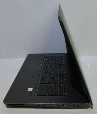 Мобільна робоча станція HP ZBook 17 G4 / 17.3" (1920x1080) IPS / Intel Core i7-7820HQ (4 (8) ядра по 2.9 - 3.9 GHz) / 64 GB DDR4 / 1000 GB SSD / nVidia Quadro P5000, 16 GB GDDR5, 256-bit / WebCam / Win 11 Pro