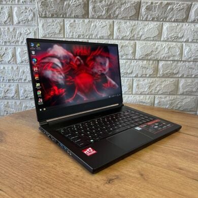 copy_Ігровий ноутбук MSI GS65 8RF Stealth Thin / 15.6" (1920x1080) IPS / Intel Core i7-8750H (6 (12) ядра по 2.2 - 4.1 GHz) / 16 GB DDR4 / 512 GB SSD M.2 / nVidia GeForce GTX 1070 Max-Q, 8 GB GDDR5, 256-bit / WebCam