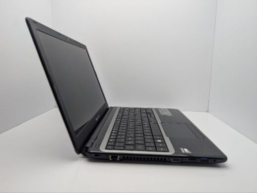 Ноутбук Packard Bell EasyNote TE69KB / 15.6" (1366x768) TN / AMD E1-2500 (2 ядра по 1.4 GHz) / 6 GB DDR3 / 320 GB HDD / Intel HD Graphics / WebCam / АКБ не держит Ноутбук Packard Bell EasyNote TE69KB / 15.6" (1366x768) TN / AMD E1-2500 (2 ядра по 1.4 GHz) / 6 GB DDR3 / 320 GB HDD / Intel HD Graphics / WebCam / АКБ не держит