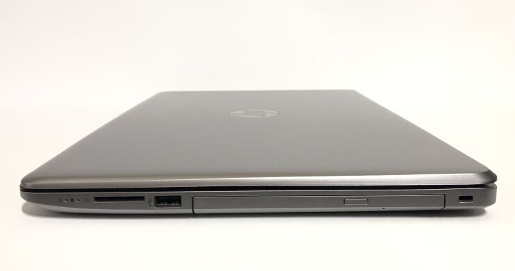 Ноутбук HP 250 G6 / 15.6" (1920x1080) TN / Intel Core i3-6006U (2 (4) ядра по 2.0 GHz) / 8 GB DDR4 / 256 GB SSD / Intel HD Graphics 520 / WebCam / DVD-ROM / Win 10 Pro