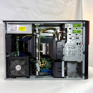 Рабочая станция Fujitsu Celsius R930 Tower / Intel Xeon E5-2640 v2 (8 (16) ядер по 2.0 - 2.5 GHz) / 16 GB DDR3 / 1000 GB SSD + 1000 GB HDD / nVidia Quadro K4000, 3 GB GDDR5, 192-bit / DVD-ROM / 800W