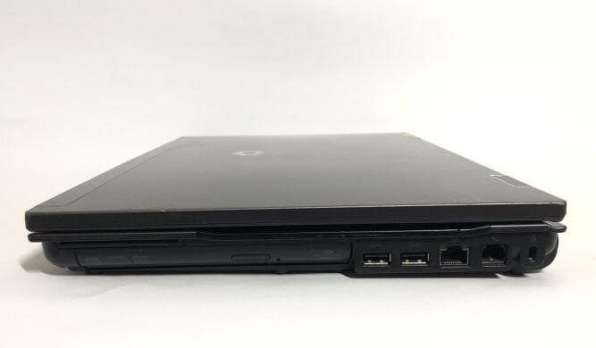 Мобільна робоча станція Б-клас HP EliteBook 8540w / 15.6" (1600x900) TN / Intel Core i7-720M (4 (8) ядра по 1.6 - 2.8 GHz) / 8 GB DDR3 / 500 GB HDD / nVidia Quadro FX 880M, 1 GB DDR3, 128-bit / WebCam / DVD-ROM