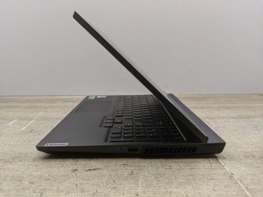 Ігровий ноутбук Б-клас Lenovo Legion 5 15IMH05H / 15.6" (1920x1080) IPS / Intel Core i7-10750H (6 (12) ядер по 2.6 - 5.0 GHz) / 16 GB DDR4 / 512 GB SSD M.2 / nVidia GeForce RTX 2060, 6 GB GDDR6, 192-bit / WebCam